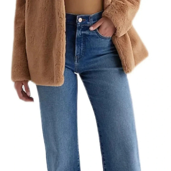 Express Faux Fur Coat Unisex Size Small in the Color Pecan Super Soft & Cozy - Picture 6 of 12